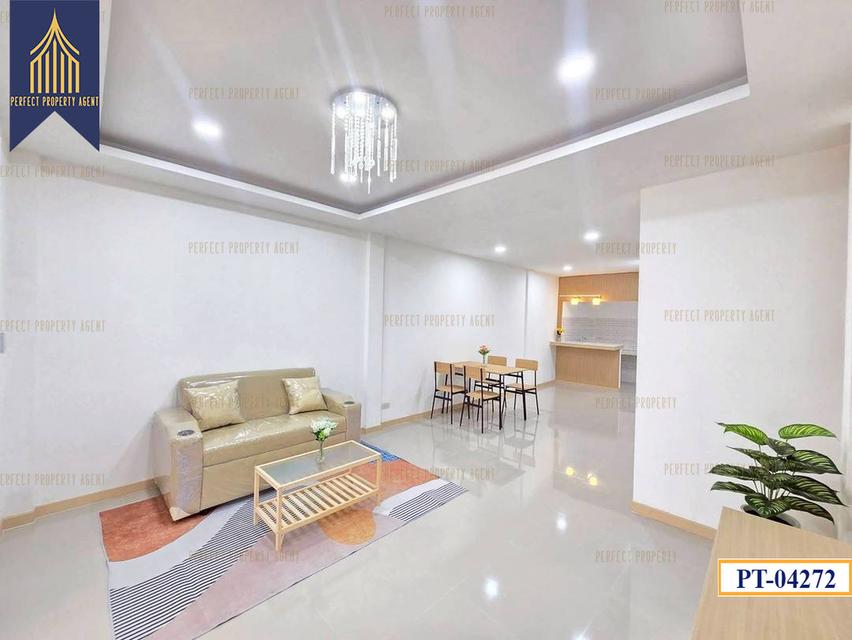 ขาย ทาวน์เฮ้าส์ ปิยะวรารมย์ ไทรน้อย ตกแต่งใหม่ ราคาย่อมเยาว์ 5