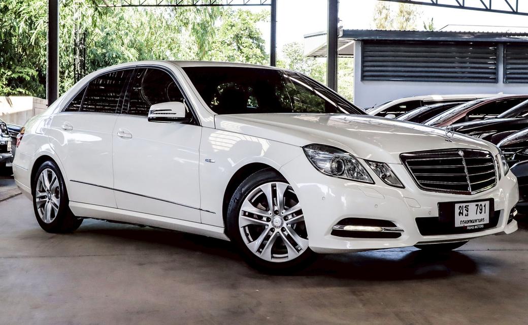 BENZ E200 CGI 1.8 W212