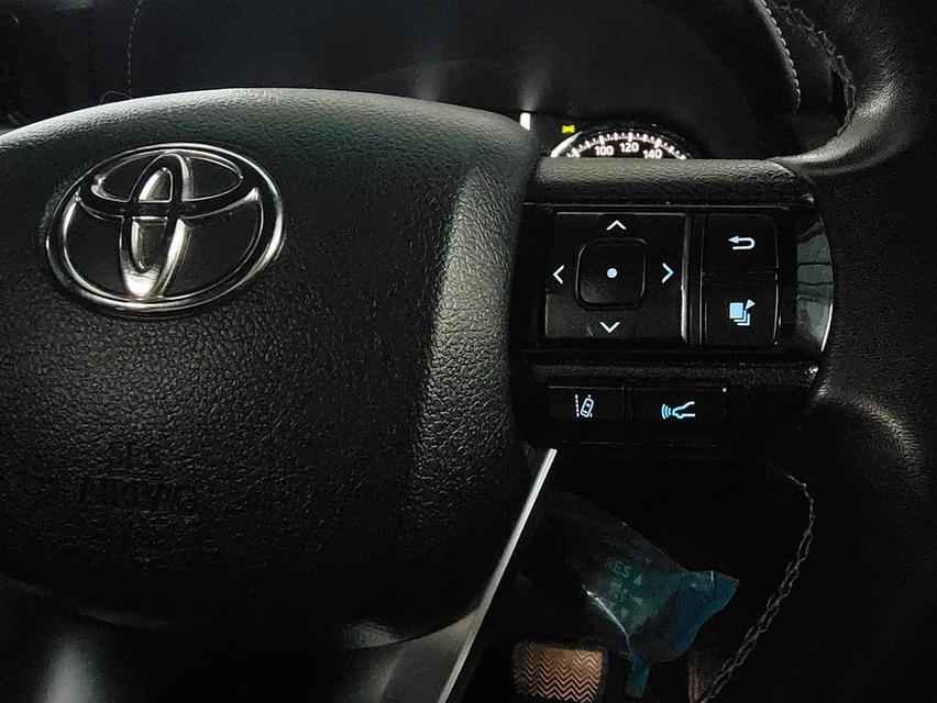 รถยนต์มือสองพร้อมใช้งาน 18