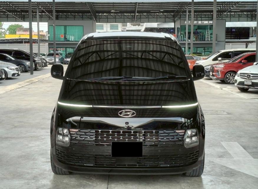 รถเข้าใหม่! Hyundai Staria SEL ดีเซล ปี 2022 สีดำ