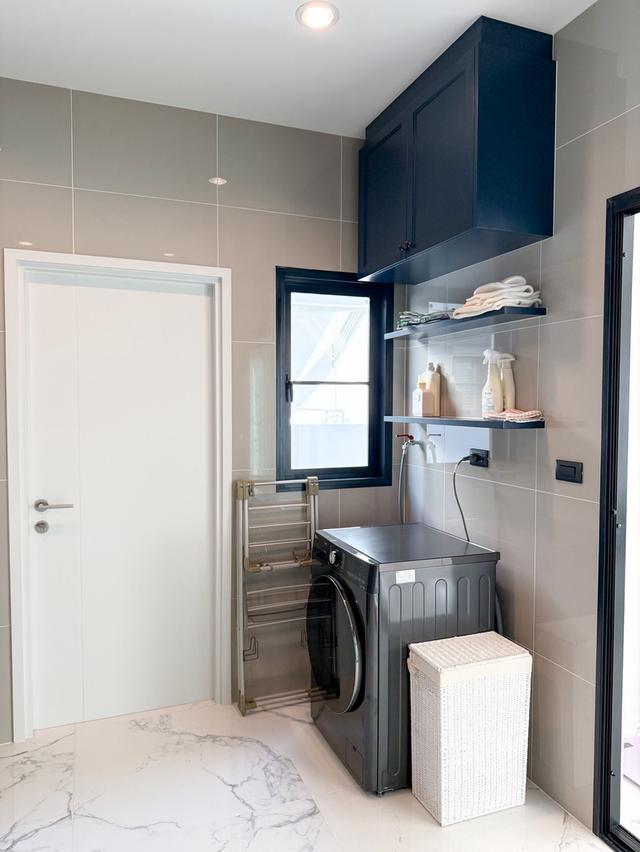 ขายบ้านเศรษฐสิริ วัชรพล-เทพรักษ์ Type: Monro พื้นที่ใช้สอย 205 ตร.ม. ที่ดิน 59.80 ตร.ว. สวนใหญ่ บ้านหันทิศใต้ เป็นส่วนตัว 13