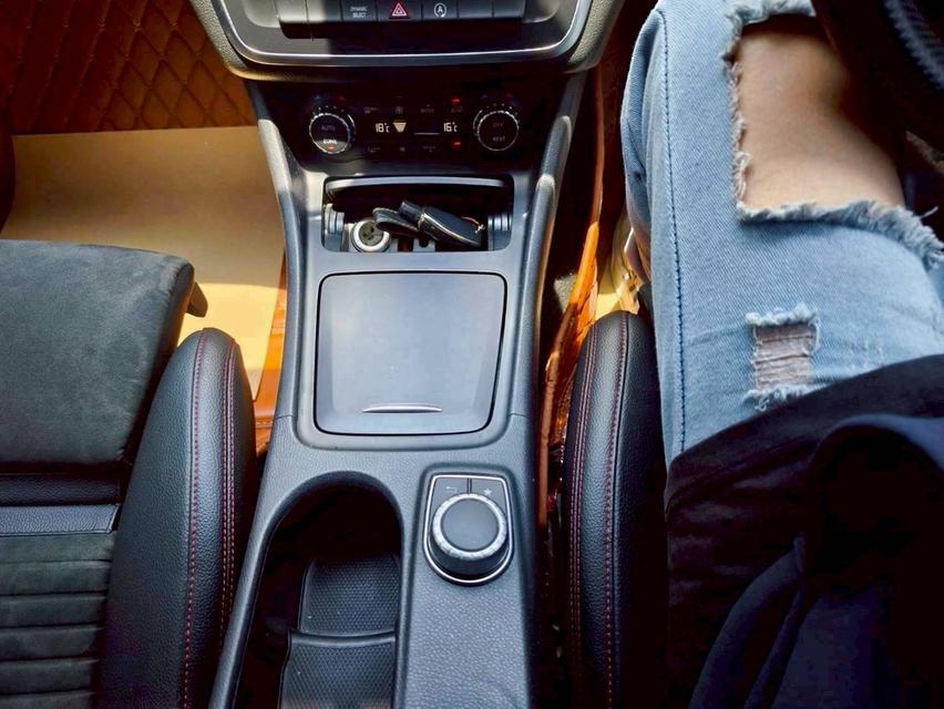 รหัสรถ KPV2230 2016 BENZ CLA 250 AMG 13