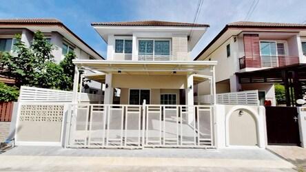 ขายบ้านเดี่ยว ม.บุณฑริก ซ.12 (โทรสอบถามราคา) 1