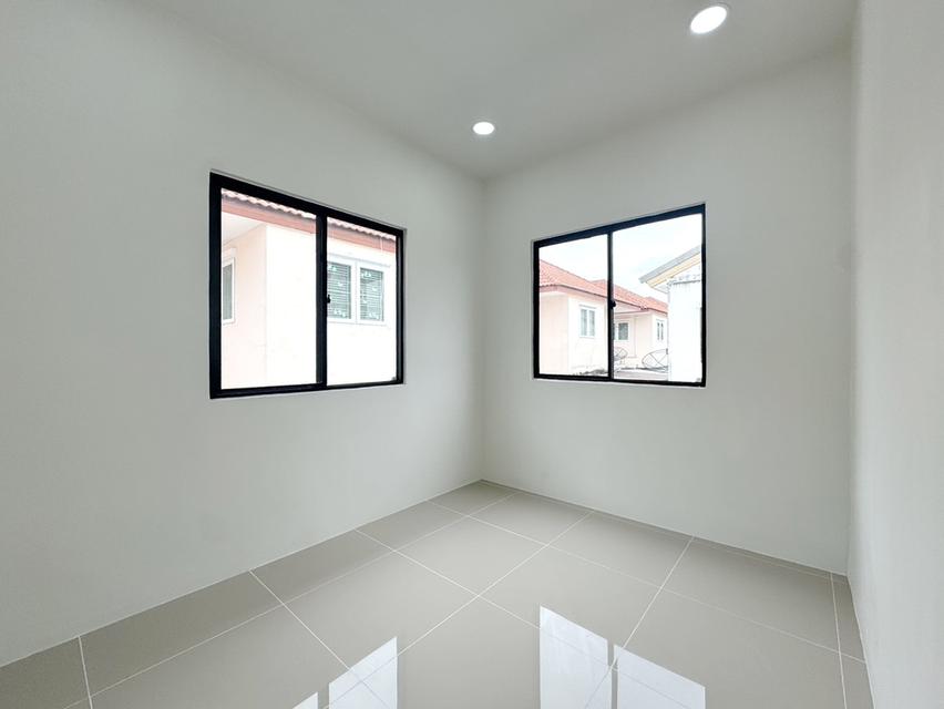 หมู่บ้านพฤกษา 67 ลำลูกกาคลอง2 ถ.เสมาฟ้าคราม ต.คูคต อ.ลำลูกกา จ.ปทุมธานี 15