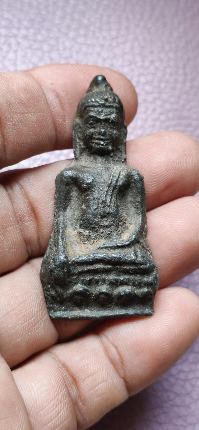 พระหูยานลพบุรีเนื้อชินเงิน