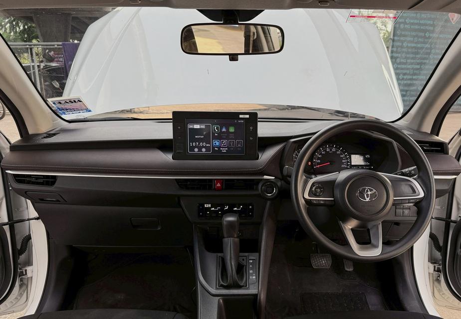 Toyota Yaris Ativ 1.2 Sport ปี 2024  5