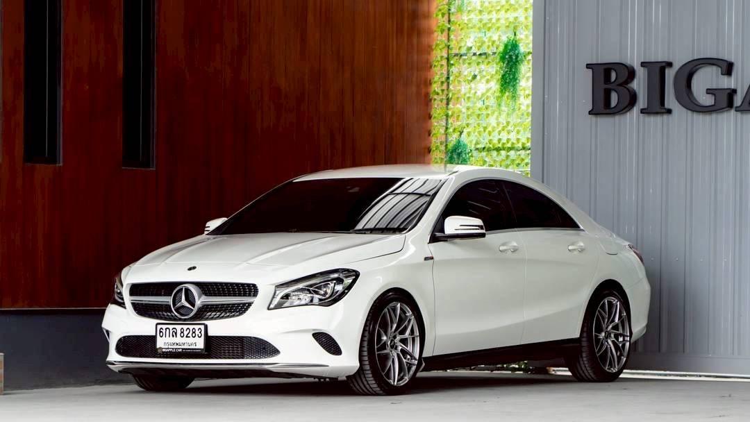 รหัสรถ BAC8283 🚗💨 Mercedes-Benz CLA200 Urban Facelift ปี 2017 ⚪ สีขาว 