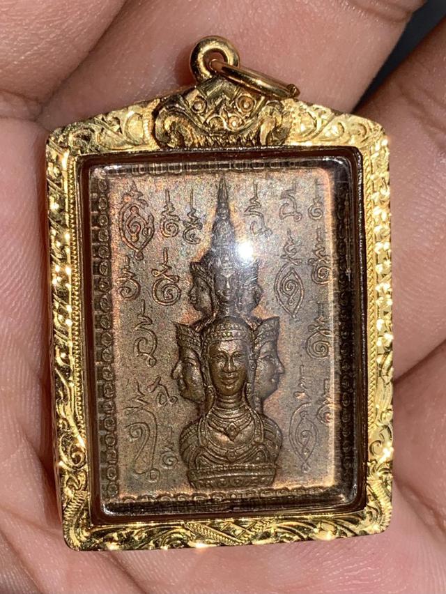 เหรียญแสตมป์หลักเมืองนครศรีธรรมราชปี30เลี่ยมทองคำแท้ๆ