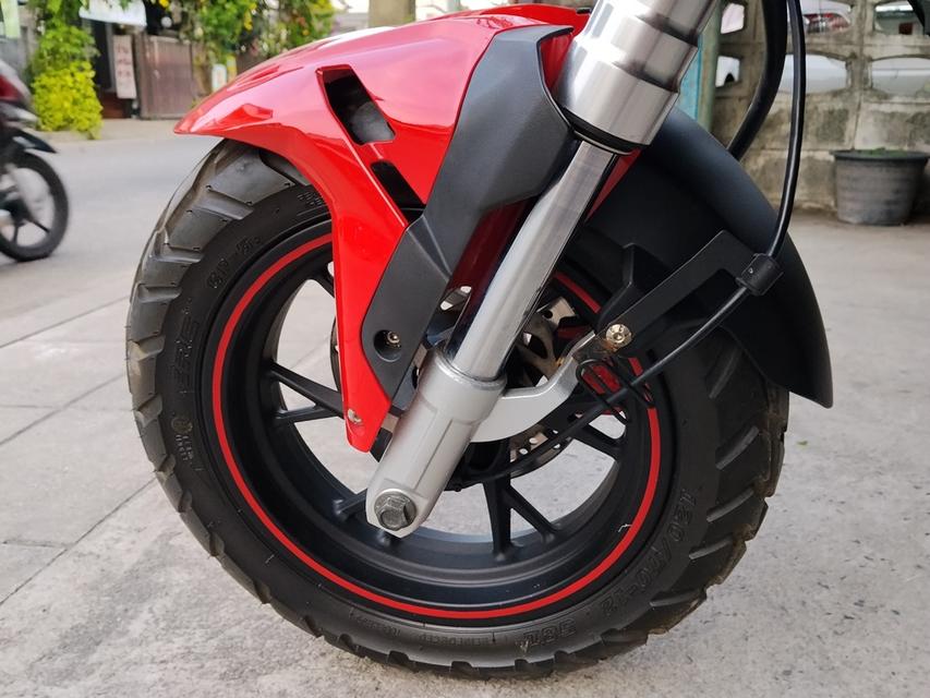 ใช้เพียง 1พันกว่าkm. Benelli TNT 135 ครับ รูปที่ 20