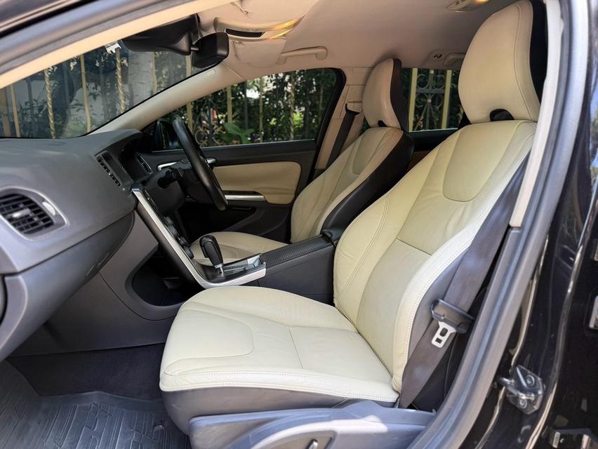 VOLVO V60 1.6 DRIVe Wagon ปี 2013 รูปที่ 14