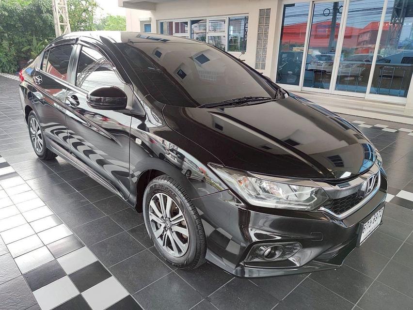 รหัสรถ KCY6972 HONDA CITY 1.5 V i-VTEC AUTO ปี 2017