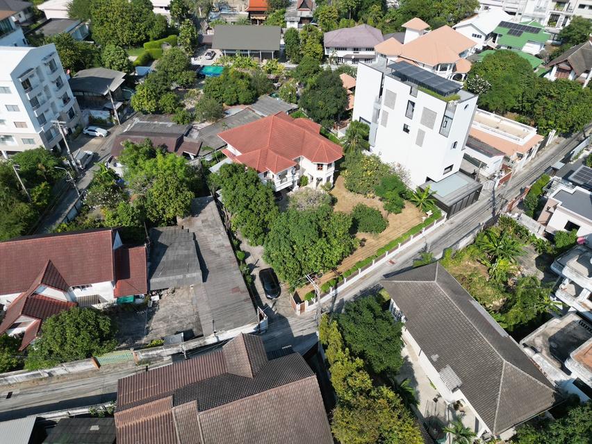 ขายบ้านพักอาศัย 2 ชั้น เนื้อที่ 275 ตร.ว ซอยประสาทสุข เขตยานนาวา กรุงเทพ 6