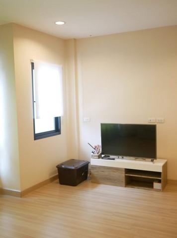 ทาวน์โฮมสไตล์ Modern 3 ห้องนอน 4 ห้องนํ้า ห้องน้ำในตัวทุกห้อง มี แอร์ 3 ตัว symphony ซอยนวลจันทร์ 36 2