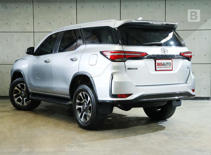 2022 Toyota FORTUNER 2.4 (ปี 15-25) Leader V 4WD SUV AT B5502 รูปที่ 3