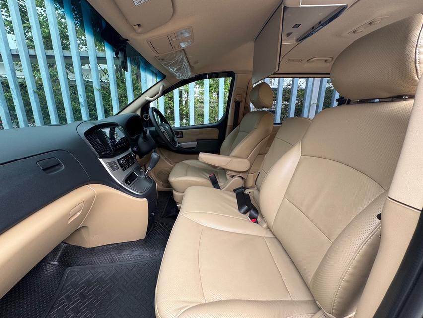 HYUNDAI  12