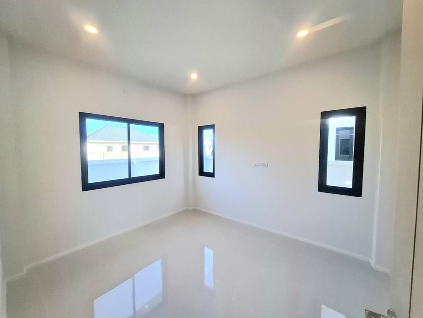 💸 งบไม่ถึง 2 ล้าน! ได้บ้านนอร์ดิก 2 นอน ฟรีโอน เพียง 1.98 ลบ. (กำลังก่อสร้าง) ทักแชทเลย ✅ 14