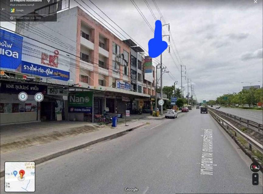 ตึกแถว3คูหาถนนนครอินทร์​ นนทบุรี3คูหา ติดตลาดพระราม5ติดต่อบงกช0813444844​ 3