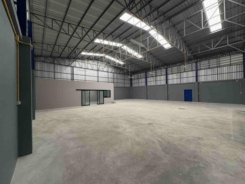 B1027 ให้เช่าโกดังสินค้าขนาด 400 ตารางเมตร ซอยลาดกระบัง14/1 7