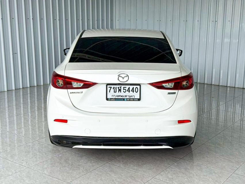 ผ่อน 6 พัน Mazda 3 รุ่น 2.0C 4ประตู เกียร์ออโต้ รูปที่ 6