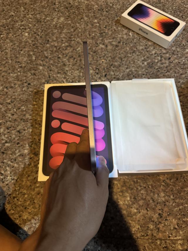 ขายiPadMini7สีใหม่Purple128กิ๊กสูนTrueยกกล่องประกันยาวๆเมษาปีหน้าไร้รอยตกถูกๆ 6