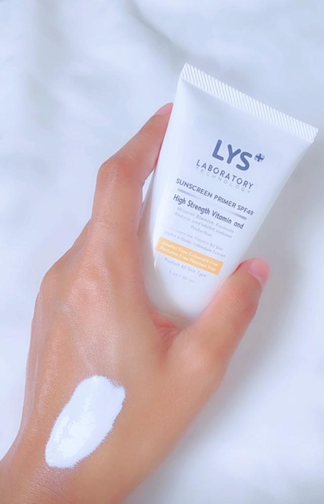 ครีมกันแดดสำหรับคนเป็นสิว ผิวแพ้ง่าย LYS Sunscreen Primer SPF35 แบรนด์ lysofficialstore  2