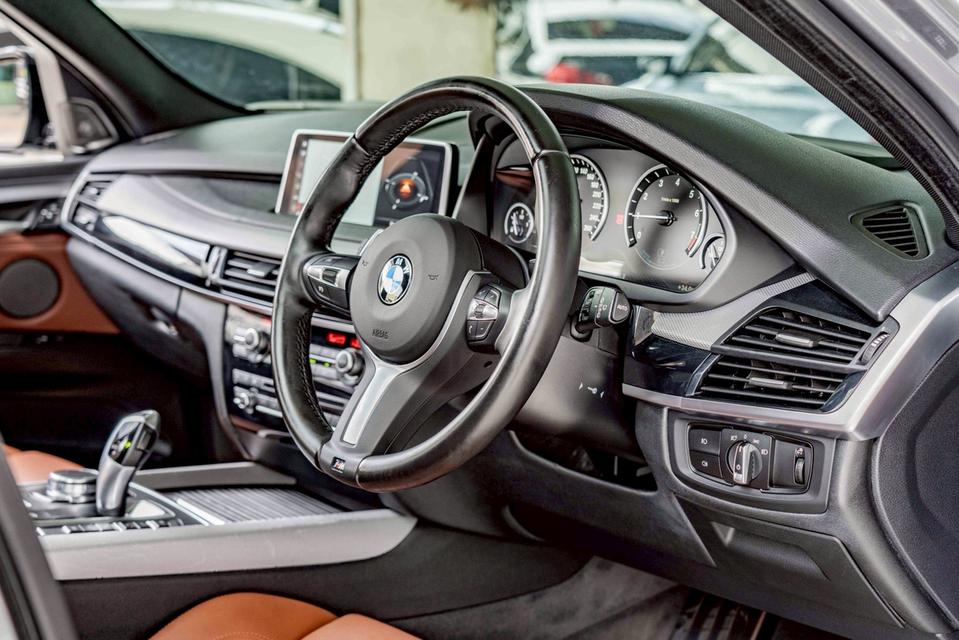 รหัสรถ NP3115 BMW X5 XDRIVE40e M SPORT 2018 13