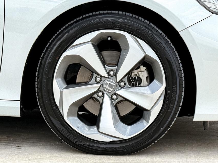 รหัสรถ WRT1232 2019 จดทะเบียน 2020 HONDA ACCORD, 2.0 HYBRID 18