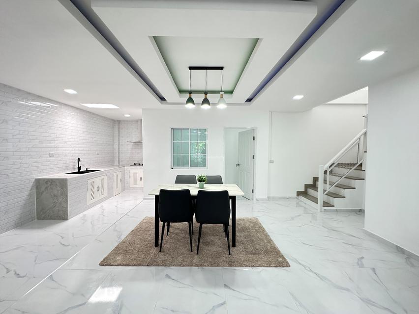 พูนสินธานี 3 เคหะร่มเกล้า 7