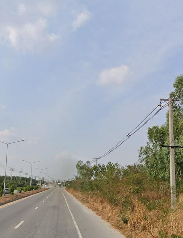 ให้เช่าที่ดินสวย ติดถนนใหญ่ 3138 11 ไร่ 1 งาน 5 ตรว โทร 0863331633 5