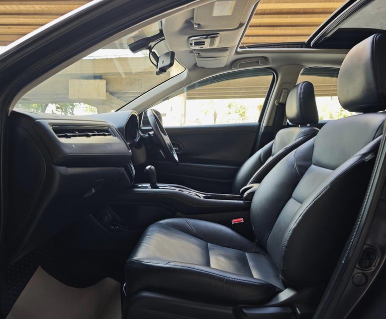 Honda HR-V 1.8 EL Sunroof ปี 2015   6