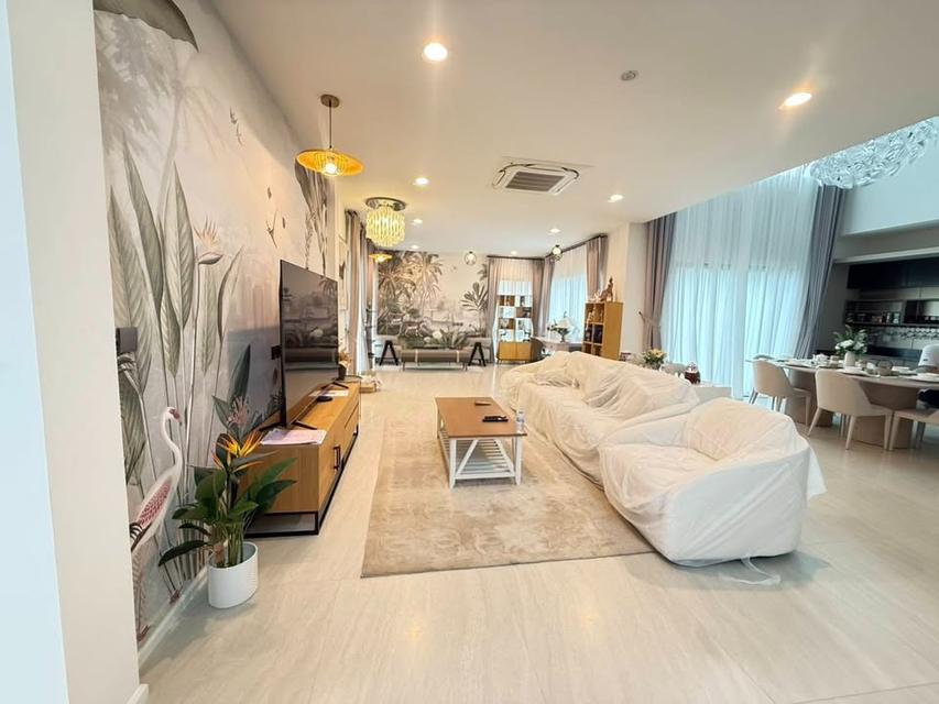 U1399 ให้เช่าบ้านเดี่ยว 2 ชั้น โครงการ ฌอน วงแหวน – จตุโชติ SHAWN Wongwaen – Chatuchot บ้านพร้อมเฟอร์ครบ ทำเลดีเดินทางสะดวกเข้าออกได้หลายทาง 2