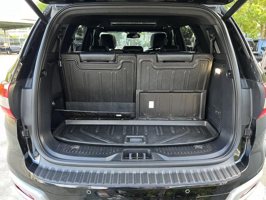 ปี2019 Ford EVEREST 2.0 เทอร์โบ Titanium TOP 4x2 sunroof 19