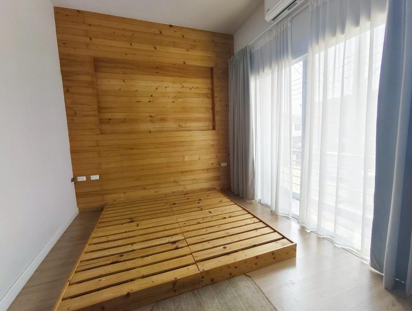 หมู่บ้านไนน์ คาแนล รังสิต-คลอง 8 ถนนรังสิต-นครนายก ต.ลำผักกูด อ.ธัญบุรี จ.ปทุมธานี 12