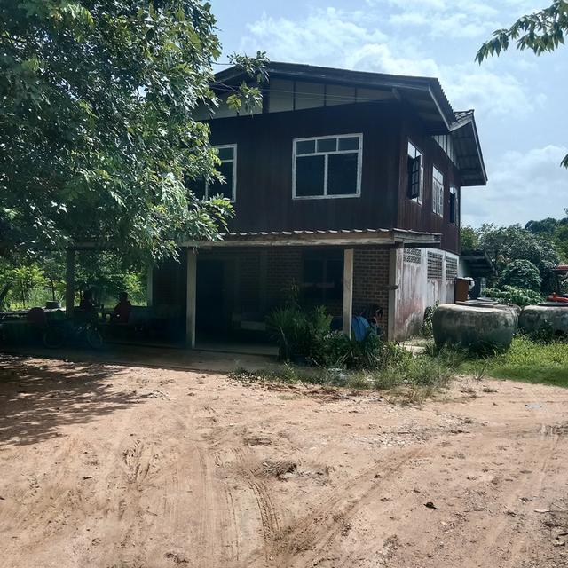บ้านพร้อมที่ดิน 8