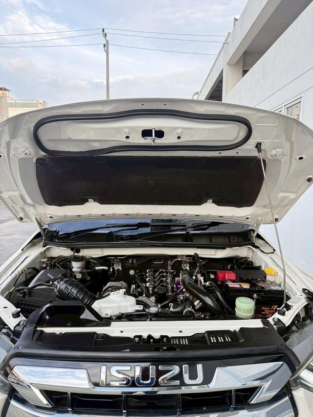 ISUZU D-MAX HI-LANDER CAB-4 1.9Ddi L DA 2021 MINOR CHANGE 18