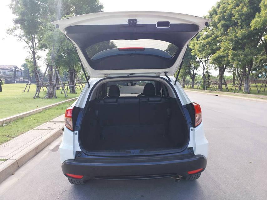 HONDA HR-V 1.8 E ปี 2015 สีขาว รูปที่ 5