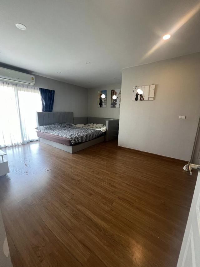 บ้านเดี่ยวให้เช่า Centro ราชพฤกษ์–สวนผัก หลังมุม ติดสวนกลาง บรรยากาศธรรมชาติ 4