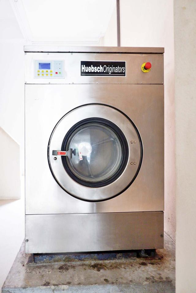 ขาย‼️ เครื่องซักผ้า เครื่องอบผ้า อุตสาหกรรมมือสอง ขนาด 25 kg. 2