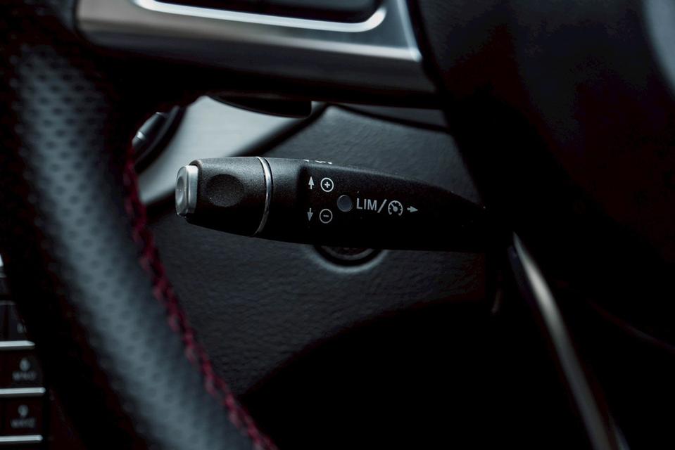 Mercedes-Benz CLA250 Coupe AMG Dynamic W117 AT 2016 รูปที่ 17