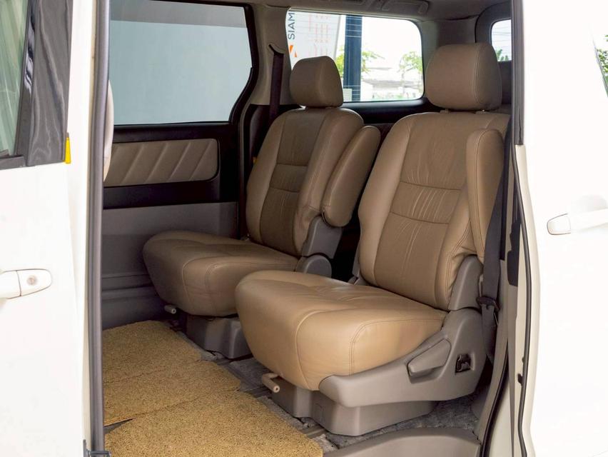 Toyota Alphard 3.0 V6 ปี จด 2010 17