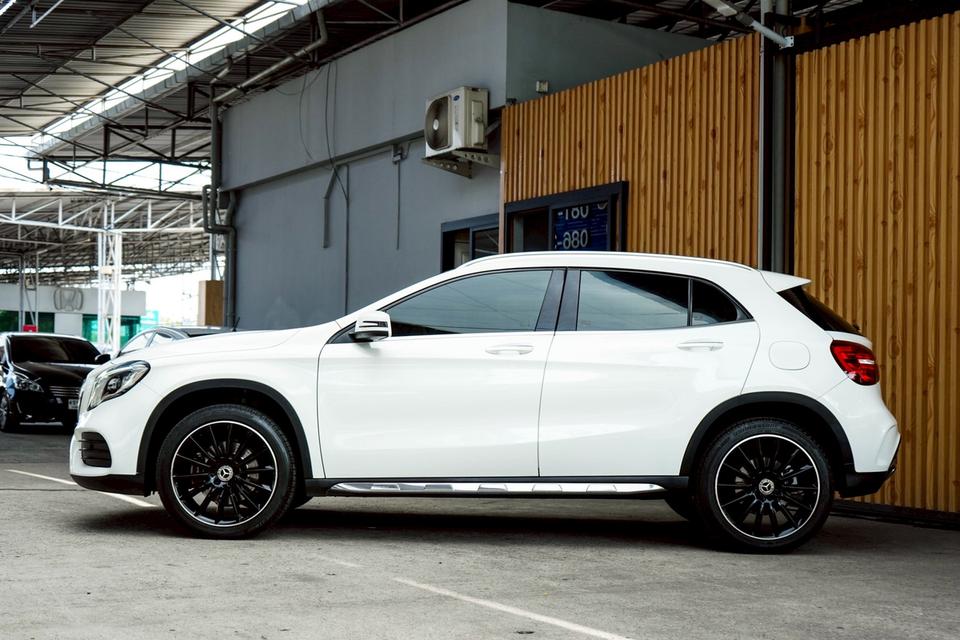 รหัสรถ CBL5159 Mercedes-Benz GLA250 2.0 AMG Dynamic W156 AT 2020 รูปย่อยที่ 3