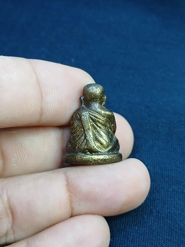 หลวงพ่อเงิน วัดบางคลาน 2