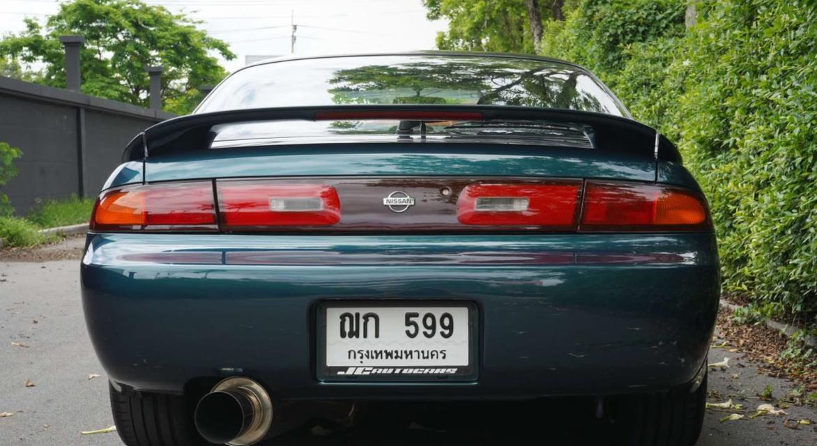 ส่งต่อรถสุดเท่ Nissan Silvia มือเดียวป้ายแดง 2