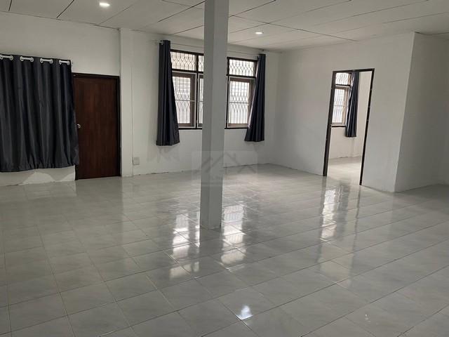 ให้เช่าบ้านเดี่ยวชั้นเดียว 61 ตรว. ย่านห้วยขวาง ประชาราษฏร์บำเพ็ญ10 ใกล้ MRT ห้วยขวาง จอดรถ 4-5 คัน 4