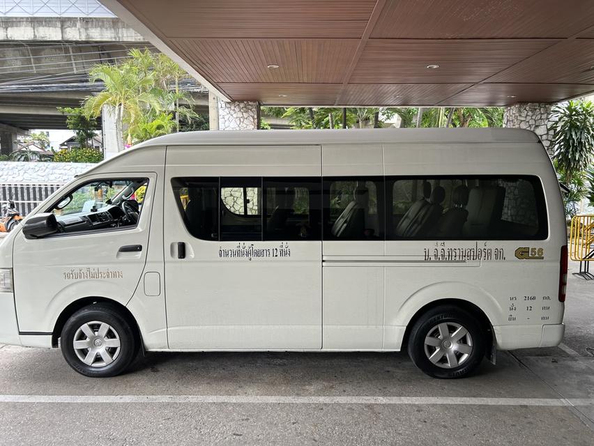รถตู้ TOYOTA COMMUTER D4D