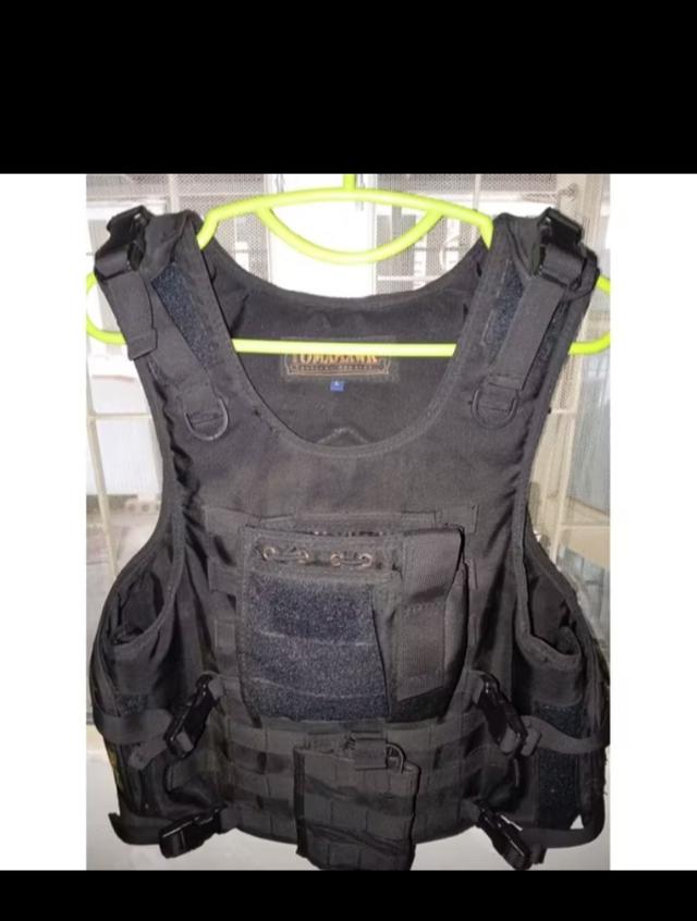 เสื้อป้องกัน เสื้อเกราะ มือสอง