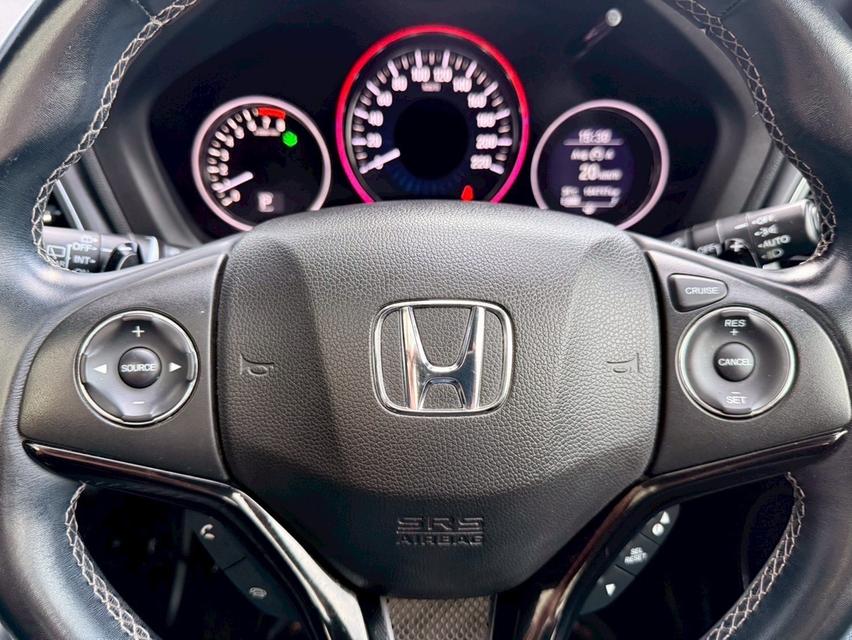  HONDA HRV 1.8RS TOP 2018 สีเทา MINOR CHANGE มือเดียว เข้าศูนย์ทุกระยะ 8