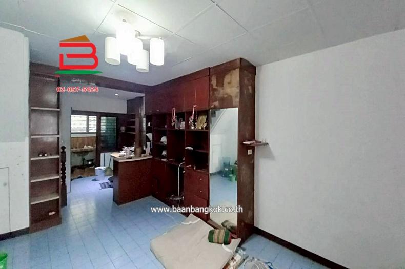 ทาวน์เฮาส์ หมู่บ้านฉัตรณรงค์ วิลล่า 5 เนื้อที่ 16 ตร.ว (สามแยกไฟแดง ถนนเส้นปท. 3004) ตำบลบึงคำพร้อย อำเภอลำลูกกา ปทุมธานี 5