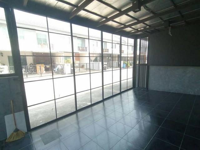 Hot Sale!! ขายถูกสุดในโครงการ ทาวน์เฮ้าส์ 2 ชั้น 28.1 ตร.ว. หมู่บ้านพฤกษา118 เลียบวารี-มีนบุรี ใกล้แม็คโครหนองจอก 2