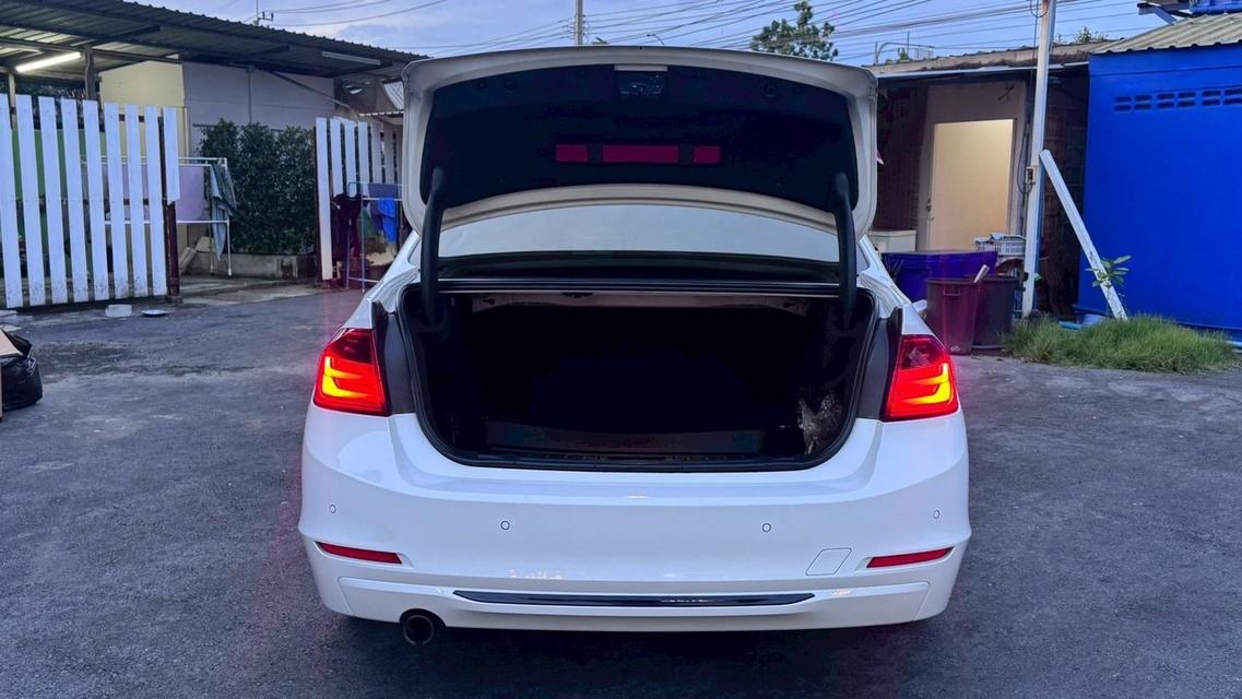 รหัสรถ TPV5930 🎊 BMW 320d Sport F30 🎊 2013 8